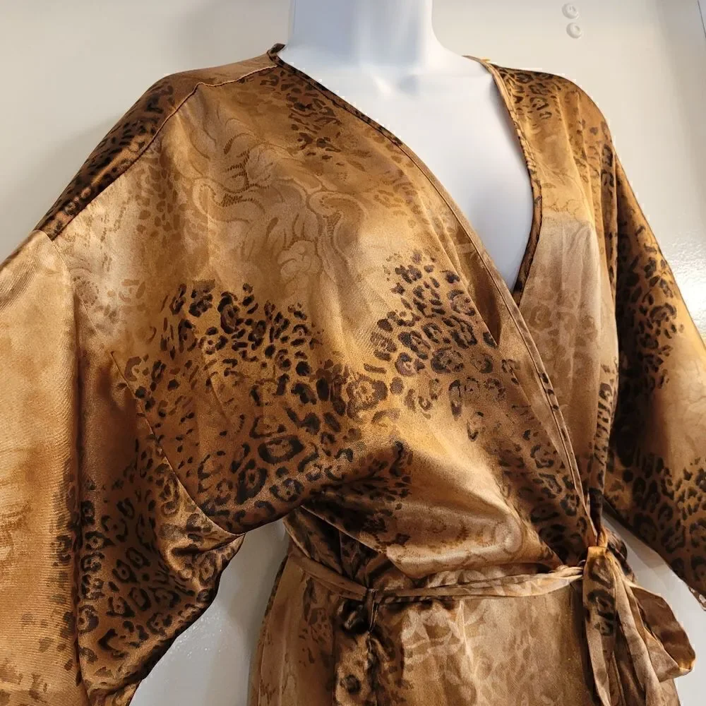 California dynasty vintage 80's leopard animal print silky robe